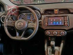 نيسان فيرسا